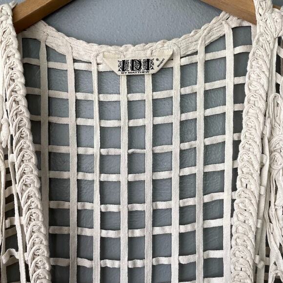IDI by Matthew Size Medium Creamy Open Crochet Knit Vest Cardigan Beachy Boho - Picture 2 of 8